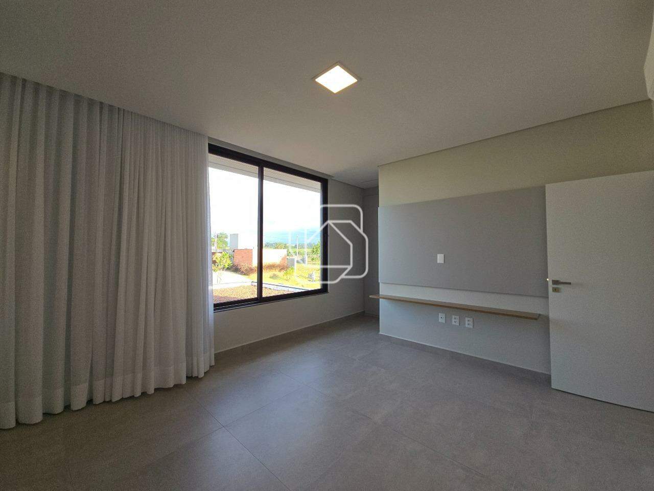Casa de Condomínio à venda em Itu - SP - Condomínio Villas do Golfe: Suíte