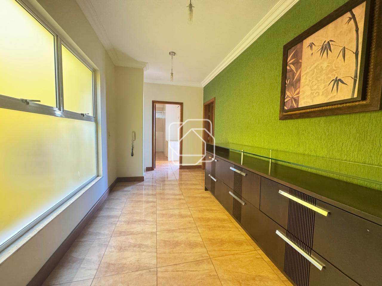 Casa de Condomínio para aluguel em Indaiatuba - SP - Jardim Esplendor: corredor quartos