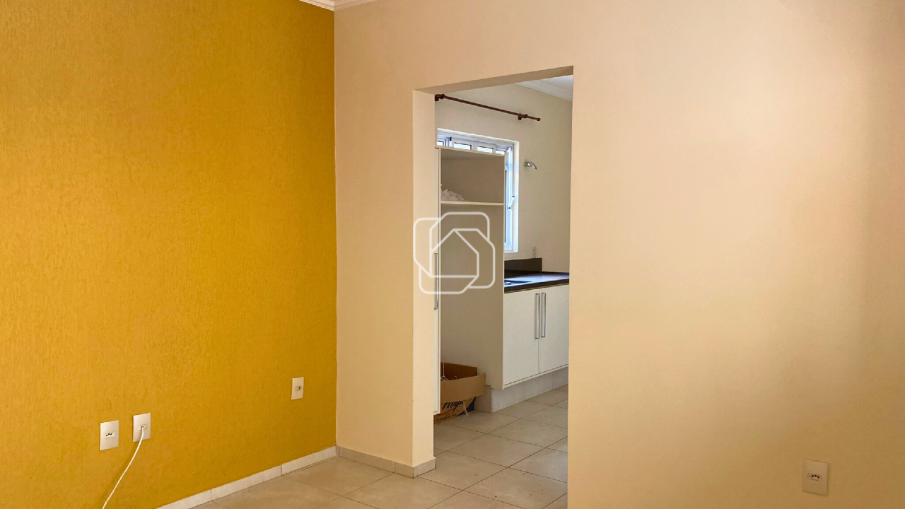 Casa de Condomínio para aluguel em Indaiatuba - SP - Jardim Esplendor: Sala de estar da edícula