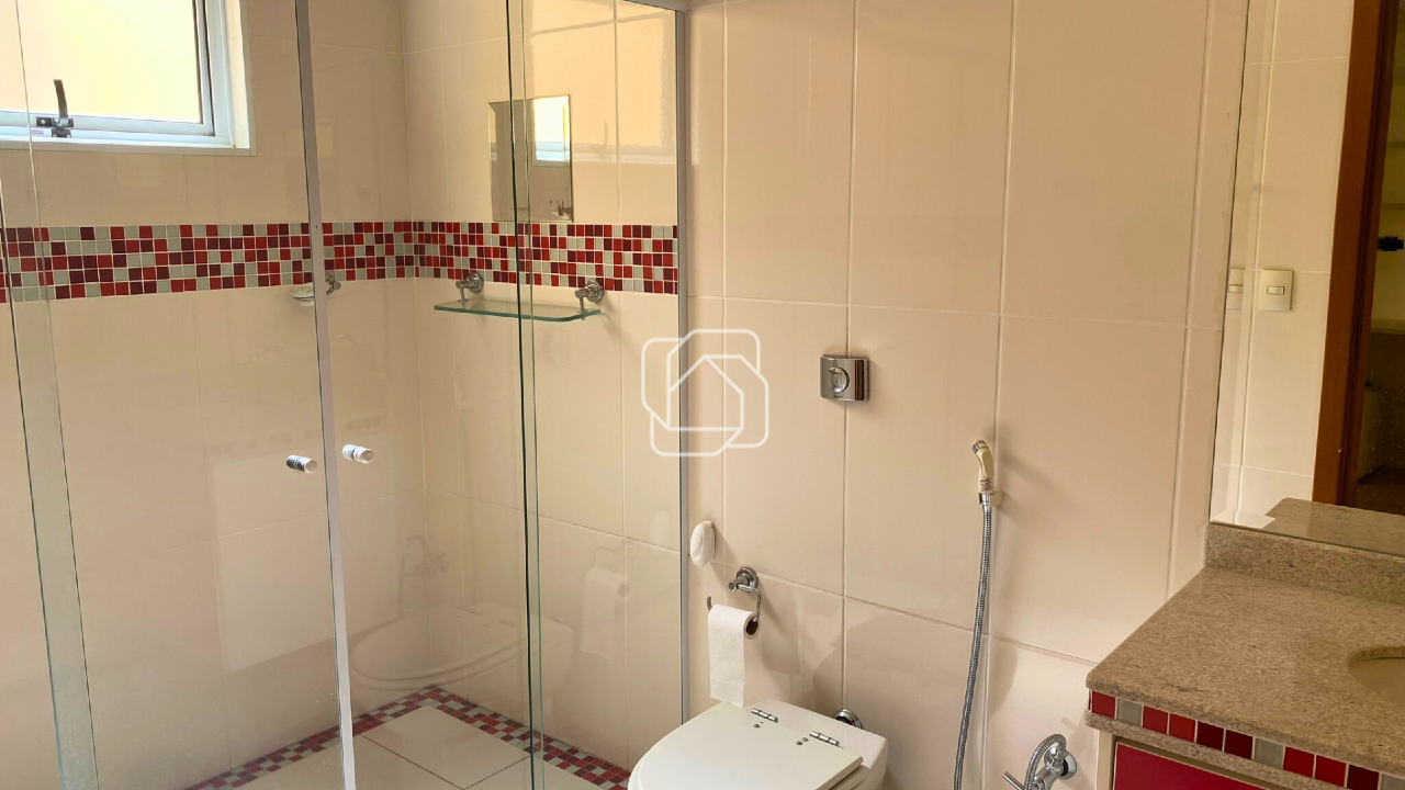 Casa de Condomínio para aluguel em Indaiatuba - SP - Jardim Esplendor: Banheiro