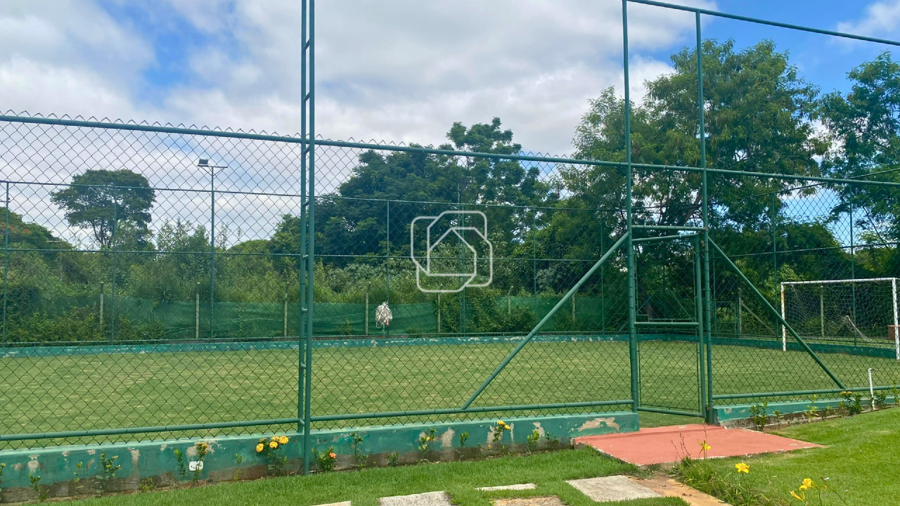 Casa de Condomínio para aluguel em Indaiatuba - SP - Colinas do Mosteiro de Itaici: Campo de futebol