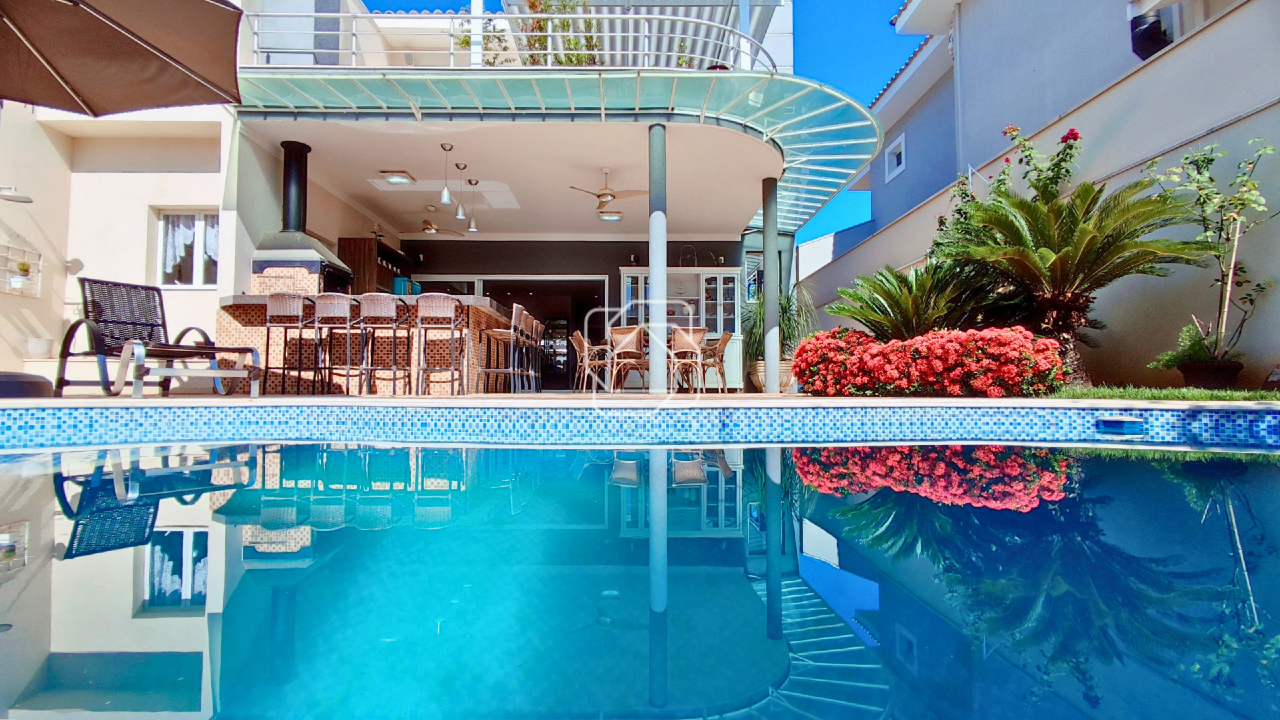 Casa de Condomínio à venda em Indaiatuba - SP - Jardim Residencial Santa Clara: Área da piscina