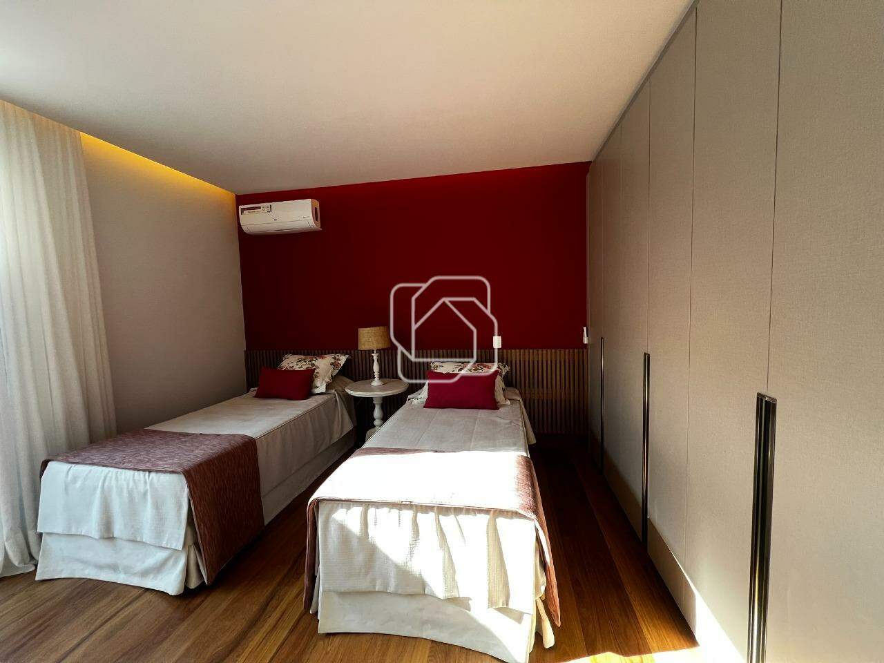 Casa de Condomínio à venda em Itu - SP - Condomínio Terras de São José: 