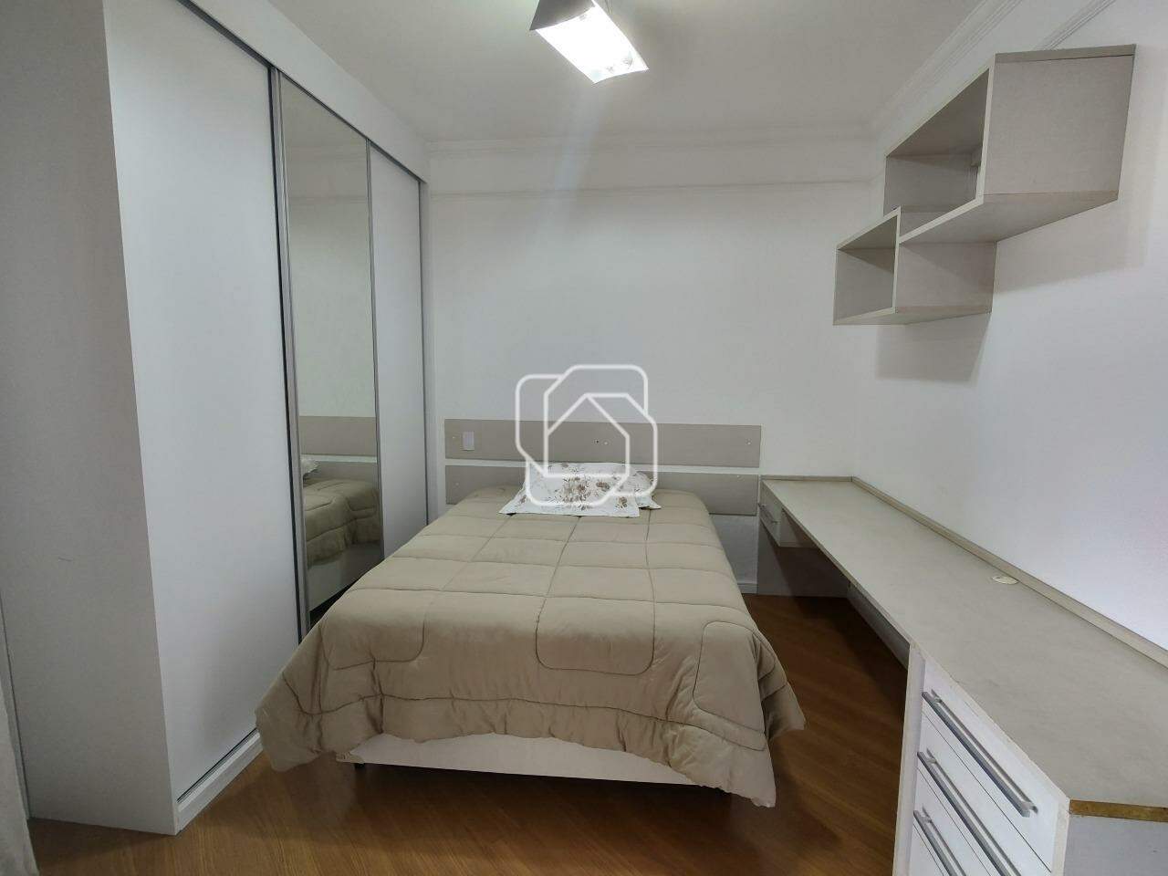 Casa de Condomínio à venda em Itu - SP - Parque Village Castelo: Suíte 3