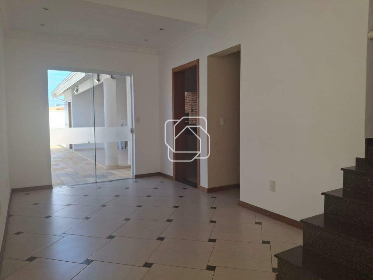 Casa de Condomínio para aluguel em Indaiatuba - SP - Jardim Residencial Santa Clara: Hall social