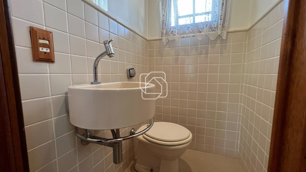 Casa de Condomínio para aluguel em Indaiatuba - SP - Terras de Itaici: Lavabo