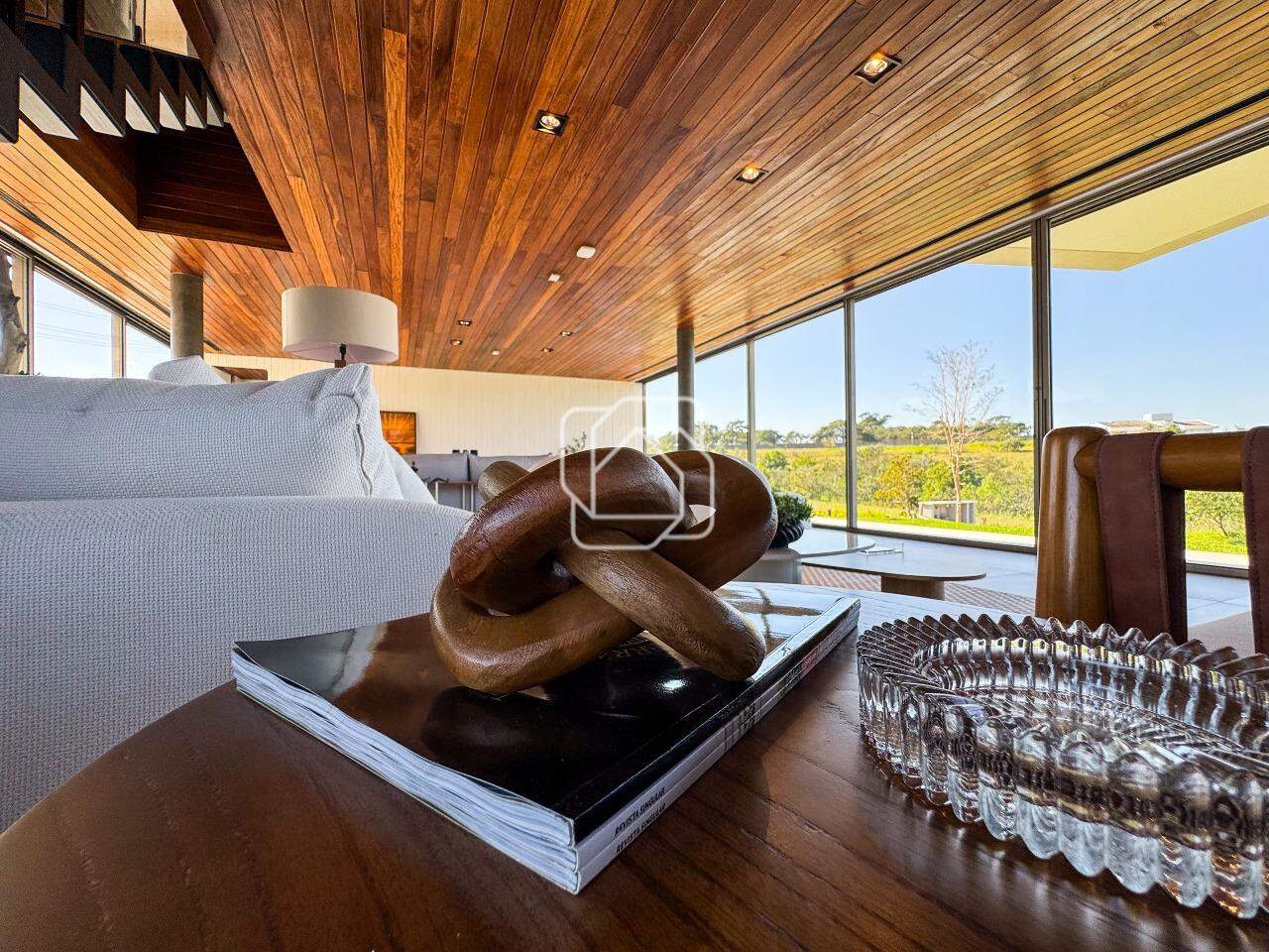 Casa de Condomínio à venda em Itu - SP - Condomínio Terras de São José II: Detalhe da sala