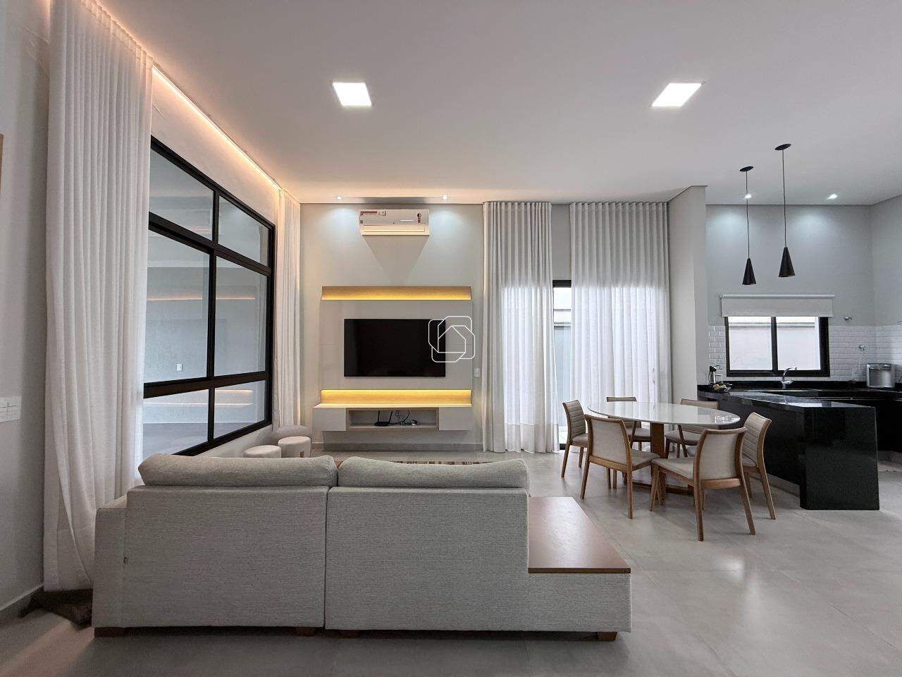 Casa de Condomínio para aluguel em Salto - SP - Residencial Central Parque: 