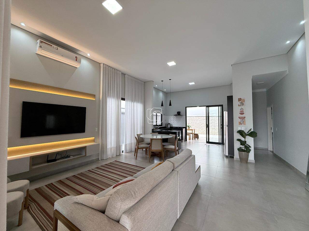 Casa de Condomínio para aluguel em Salto - SP - Residencial Central Parque: 