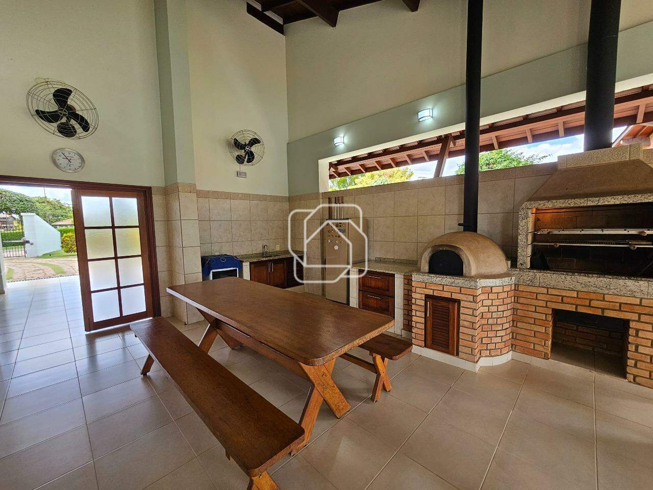 Casa de Condomínio à venda em Indaiatuba - SP - Lagos de Shanadu: Área gourmet 