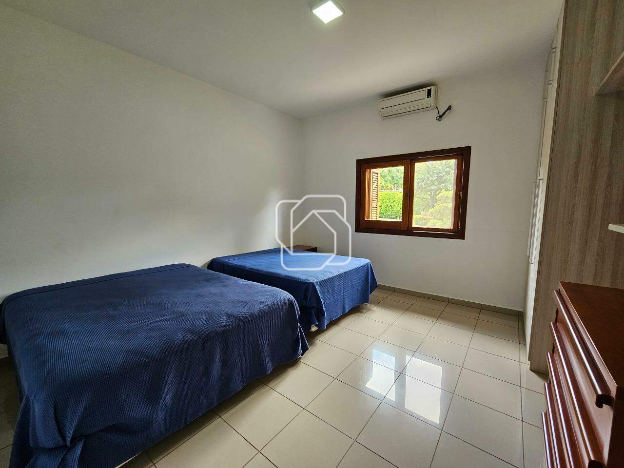 Casa de Condomínio à venda em Indaiatuba - SP - Lagos de Shanadu: Dormitório