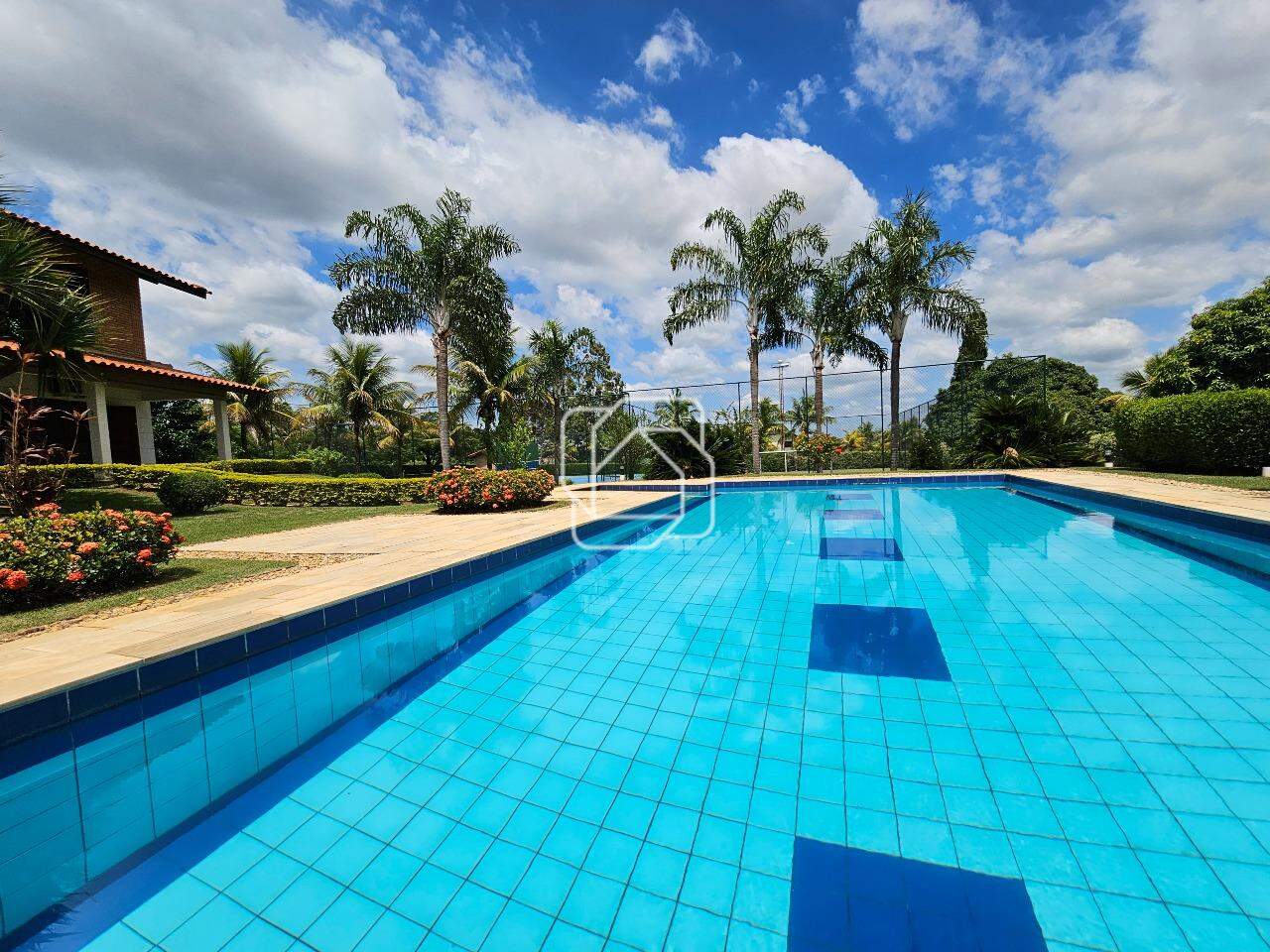 Casa de Condomínio à venda em Indaiatuba - SP - Lagos de Shanadu: Área da piscina
