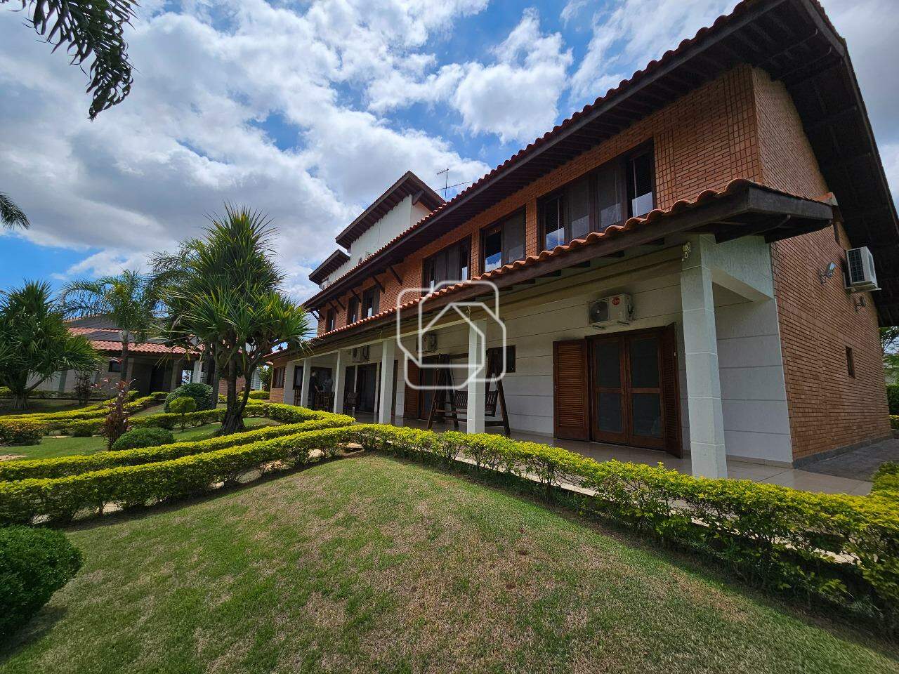 Casa de Condomínio à venda em Indaiatuba - SP - Lagos de Shanadu: Fachada