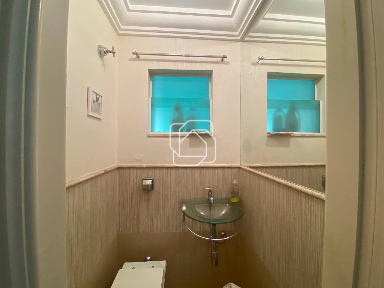 Casa de Condomínio para aluguel em Indaiatuba - SP - Terras de Itaici: Lavabo