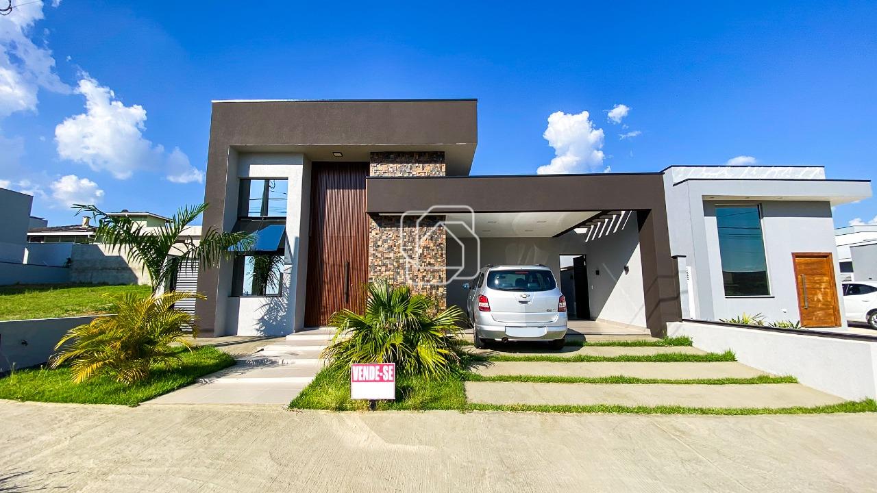 Casa de Condomínio à venda em Salto - SP - Residencial Lagos D’Icaraí: Garagem