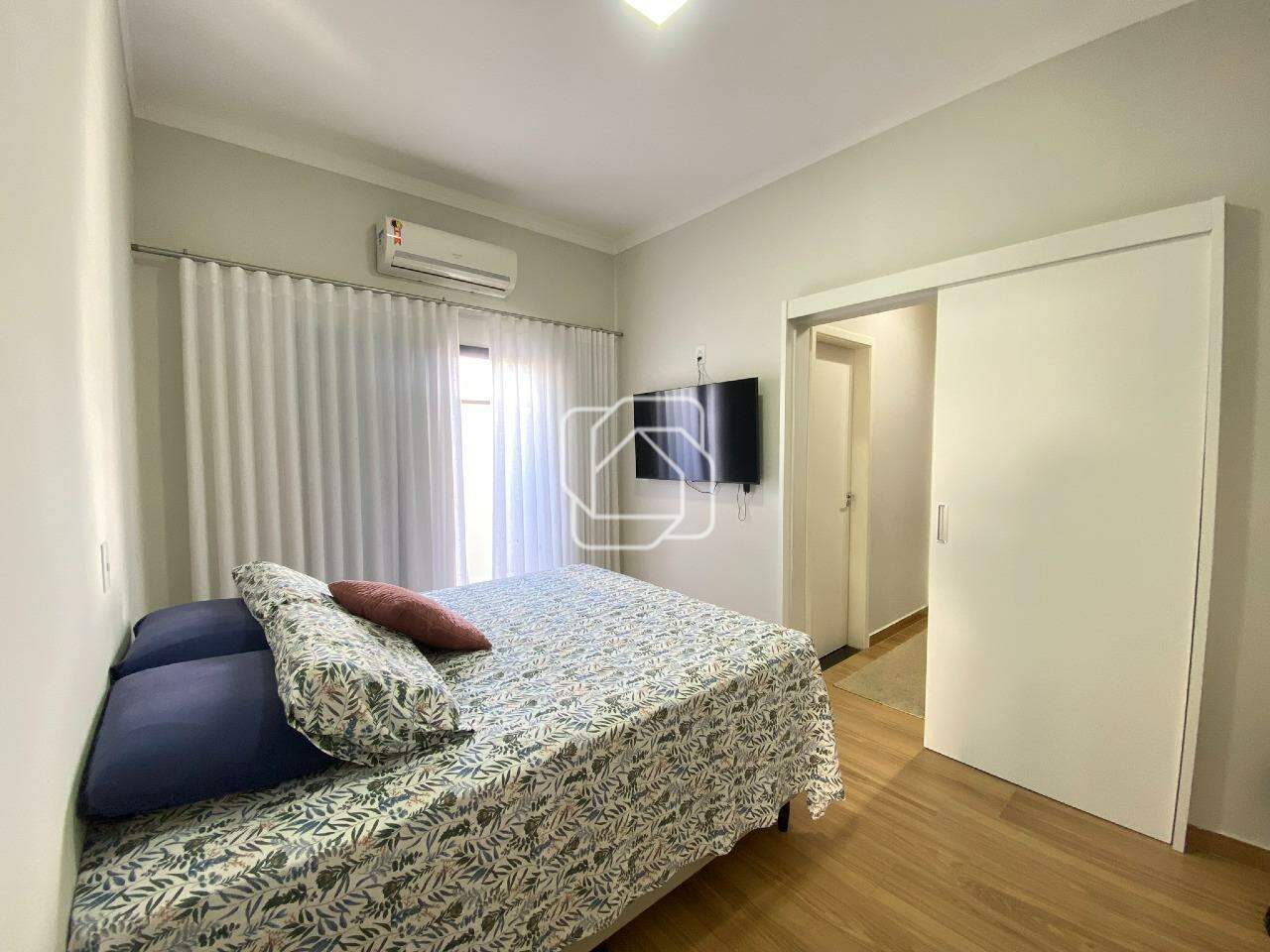 Casa de Condomínio à venda em Salto - SP - Residencial Central Parque: Quarto