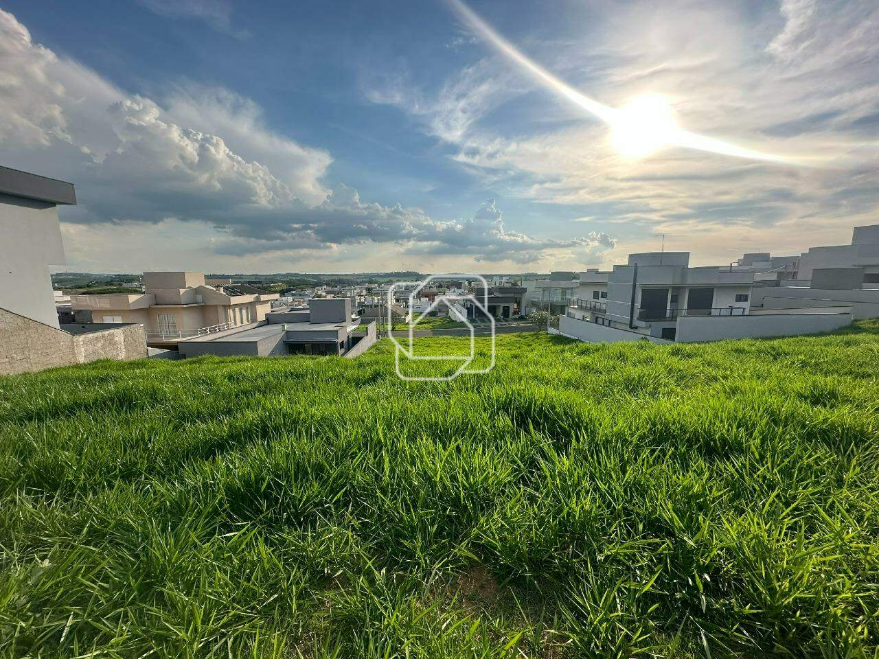Terreno à venda em Salto - SP - Residencial Lagos D’Icaraí: 