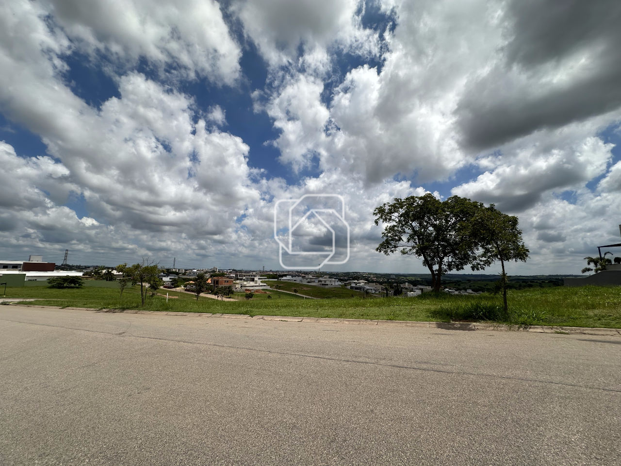 Terreno à venda em Itu - SP - Residencial Parque Campos de Santo Antônio II: 