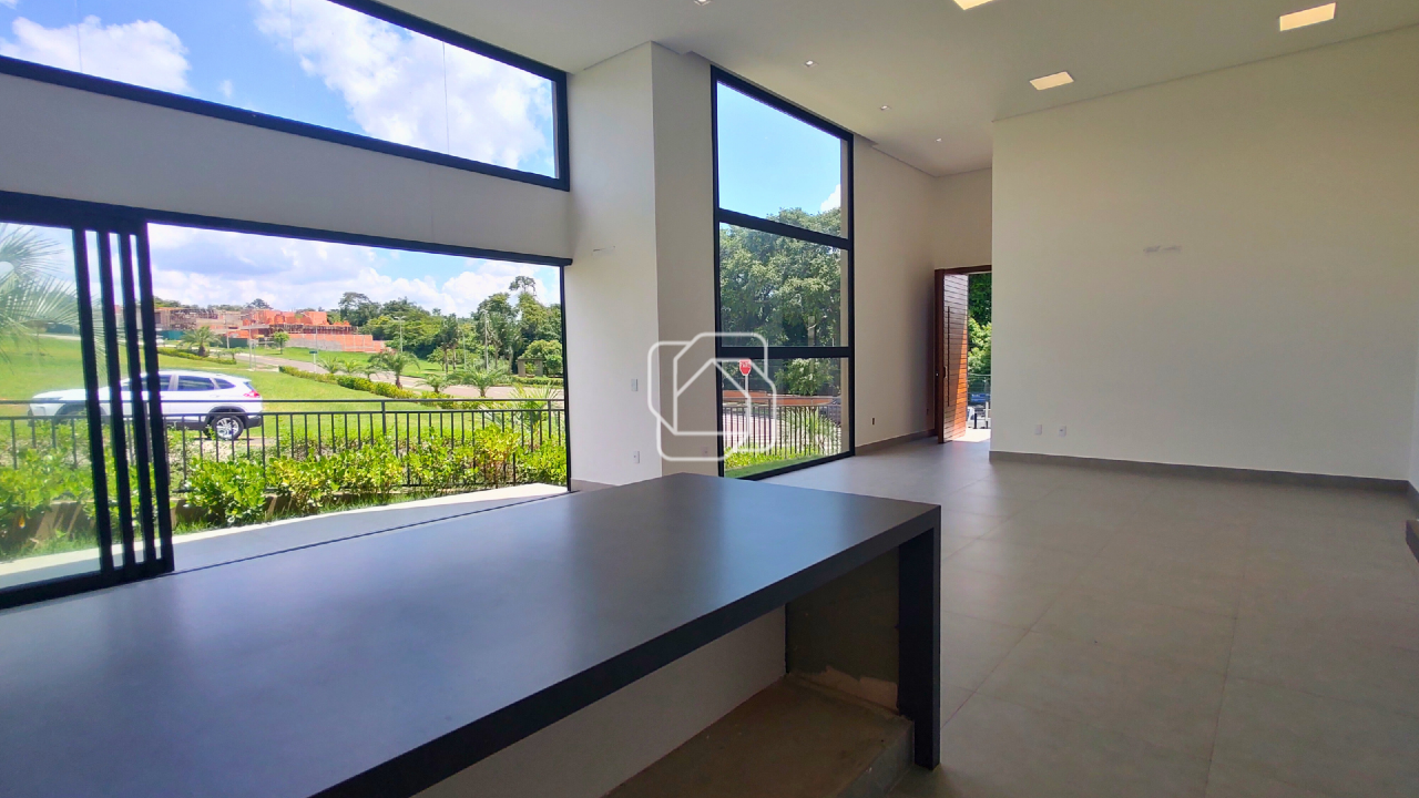 Casa de Condomínio à venda em Itu - SP - Alphaville Castelo Itu: Salas e cozinha integradas