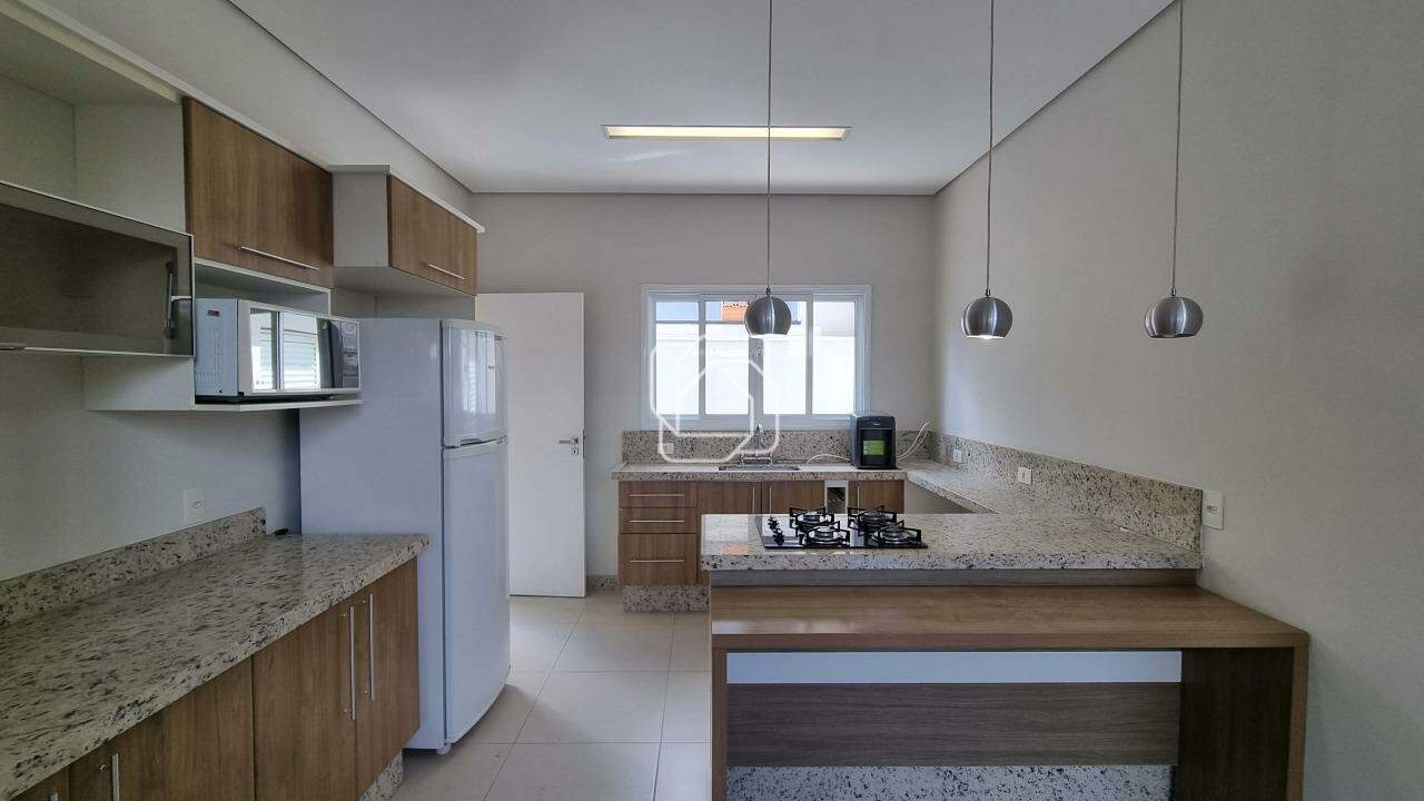 Casa de Condomínio para aluguel em Indaiatuba - SP - Condomínio Terra Magna: Cozinha