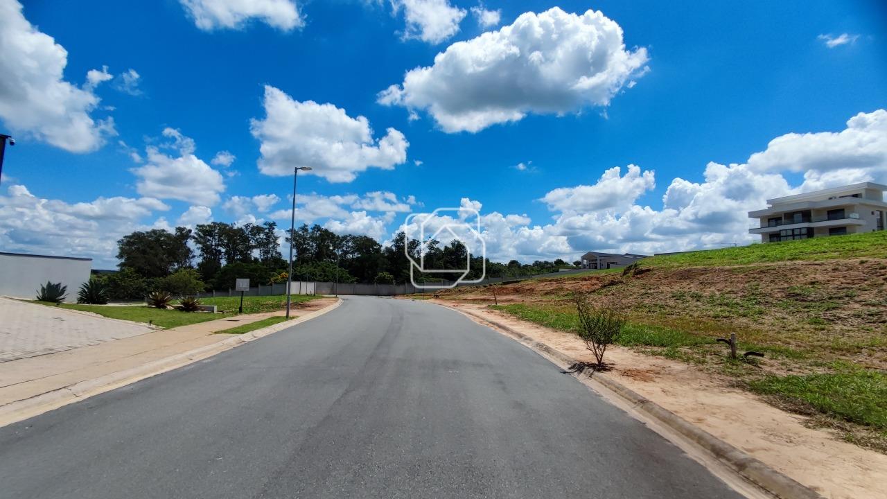 Terreno à venda em Indaiatuba - SP - Reserva Petrus: Rua do terreno