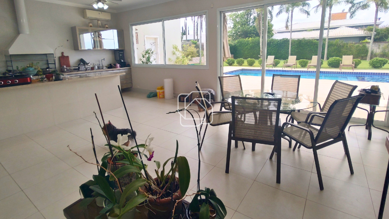 Casa de Condomínio à venda em Itu - SP - Parque Village Castelo: Área externa