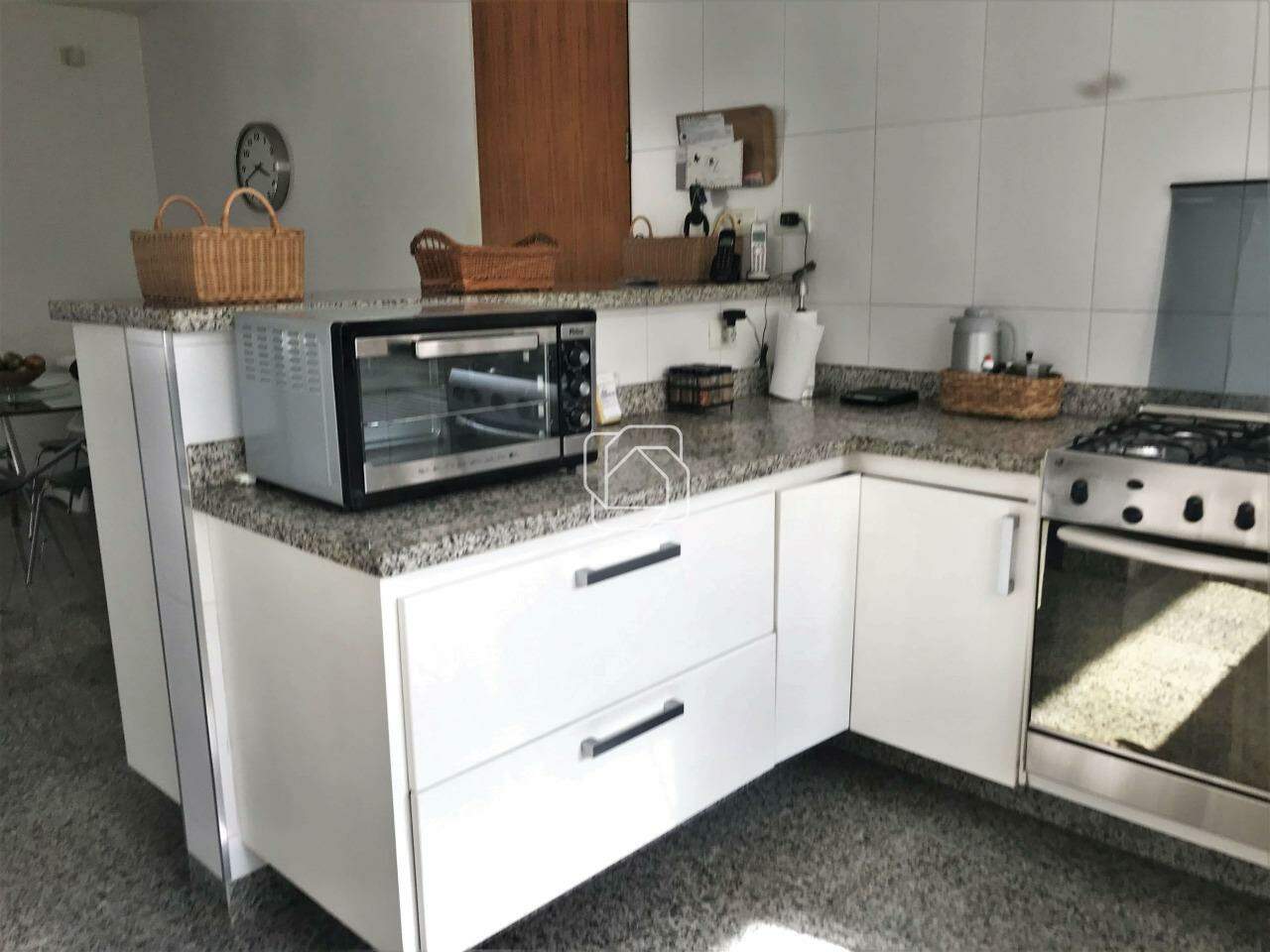 Casa de Condomínio para aluguel em Salto - SP - Haras Paineiras: Casa à venda no Condomínio Haras Paineiras - Salto/SP