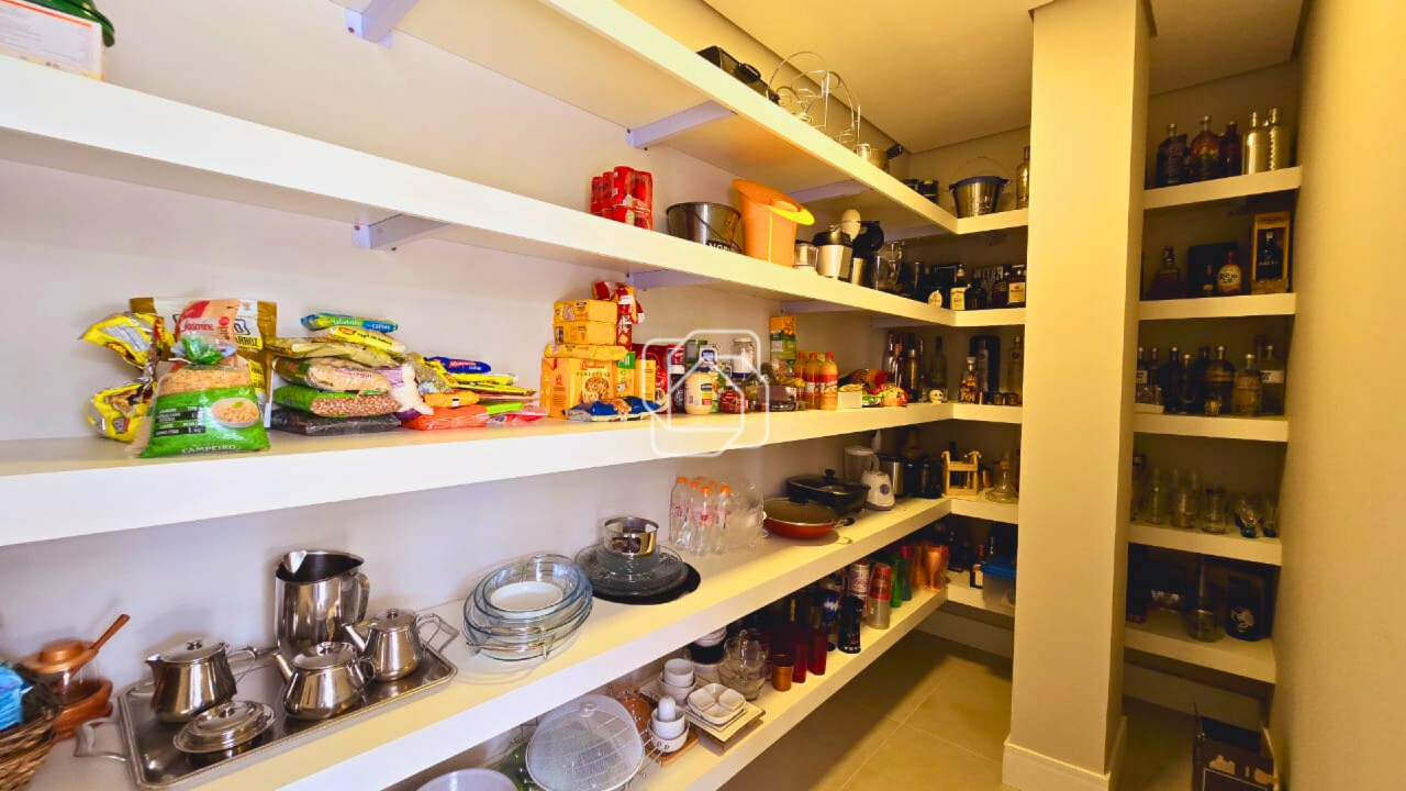 Casa de Condomínio à venda em Porto Feliz - SP - Fazenda Alvorada: Despensa