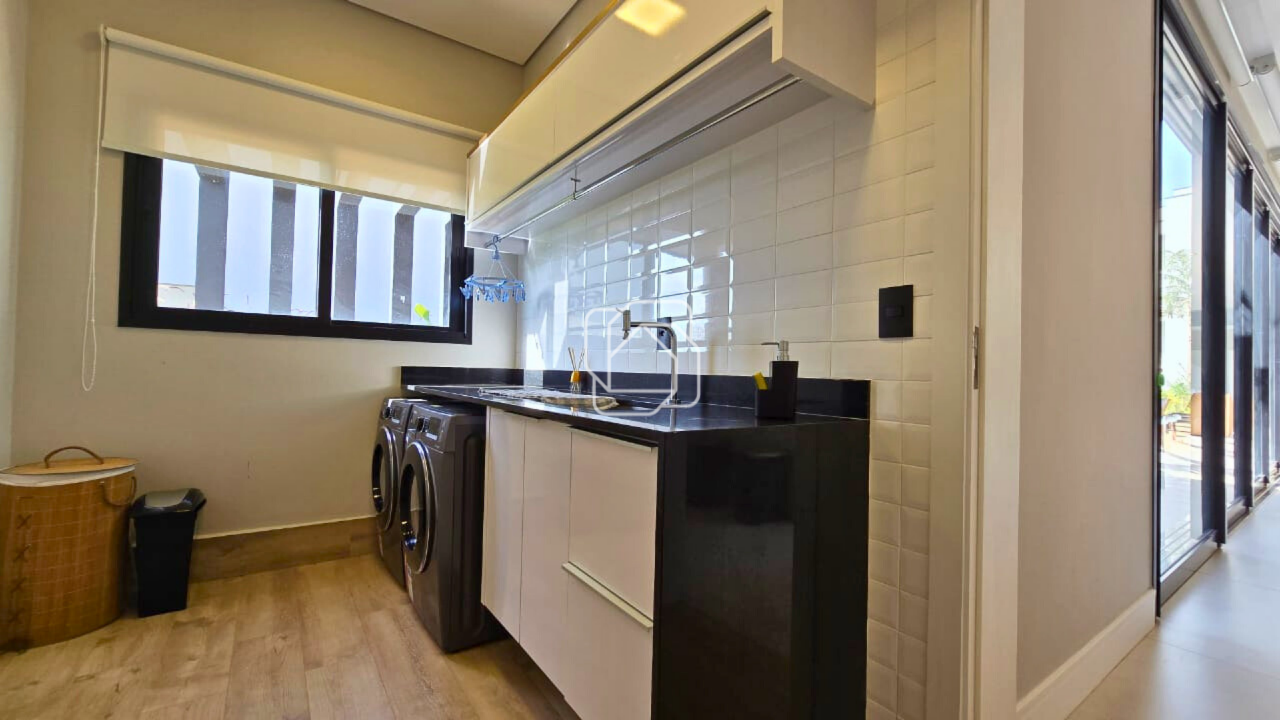 Casa de Condomínio à venda em Porto Feliz - SP - Fazenda Alvorada: Lavanderia