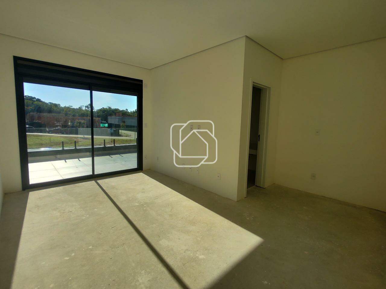 Casa de Condomínio à venda em Itu - SP - Alphaville Castelo Itu: Suíte