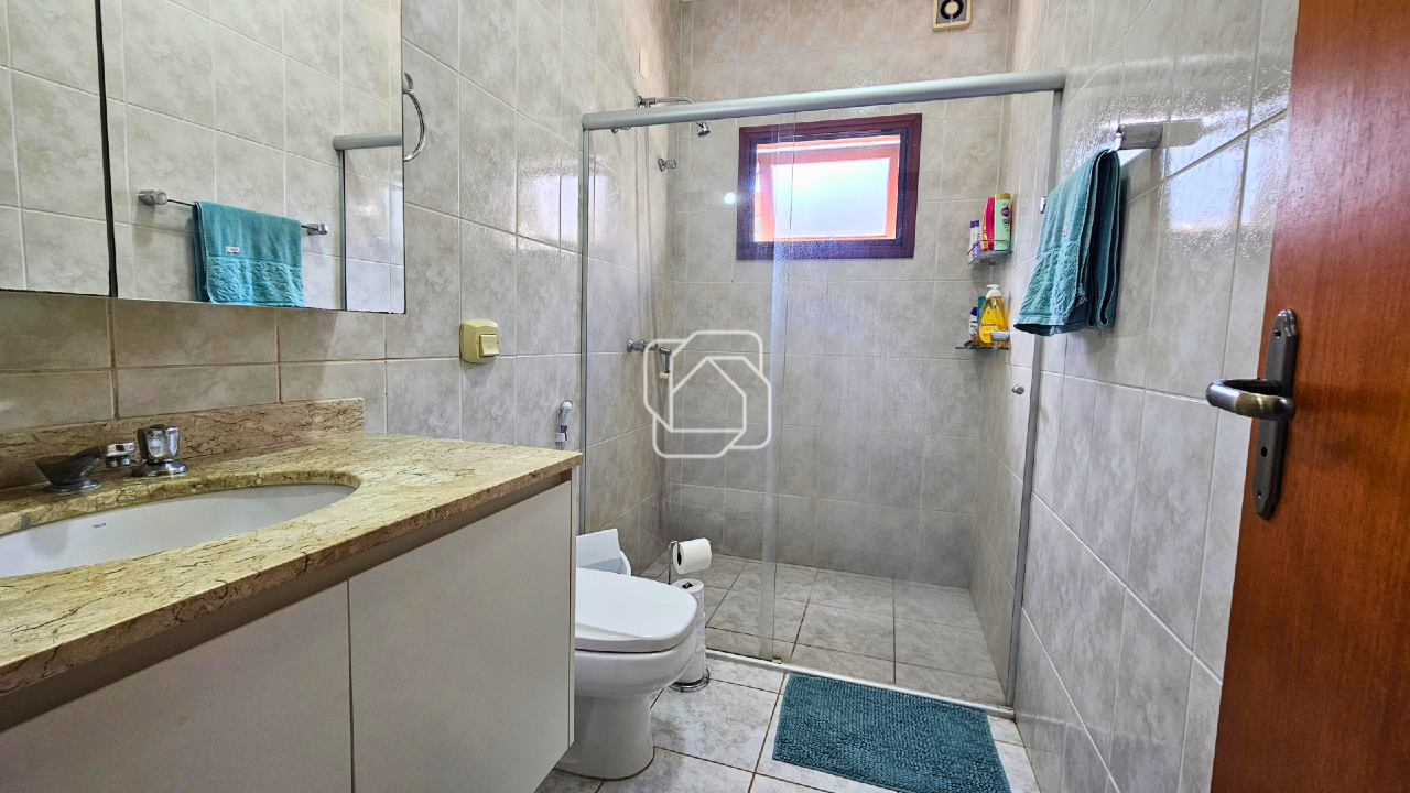 Casa de Condomínio à venda em Itu - SP - Condomínio Portal de Itu: Banheiro