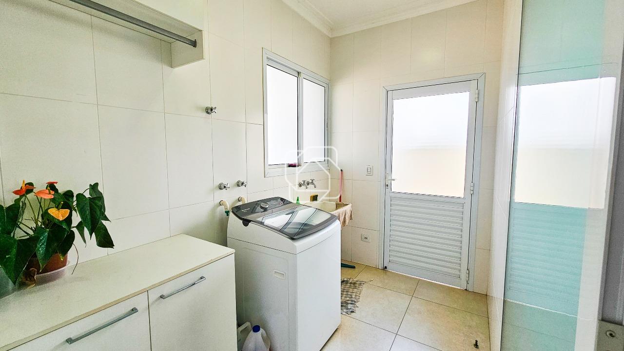 Casa de Condomínio à venda em Itu - SP - Residencial Parque Campos de Santo Antônio II: Área de serviço