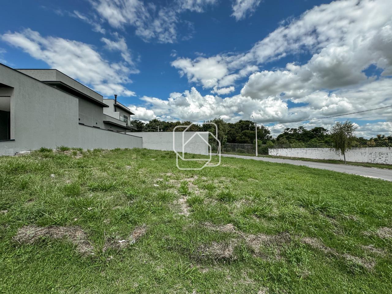 Terreno à venda em Itu - SP - Condomínio Gardenville: 