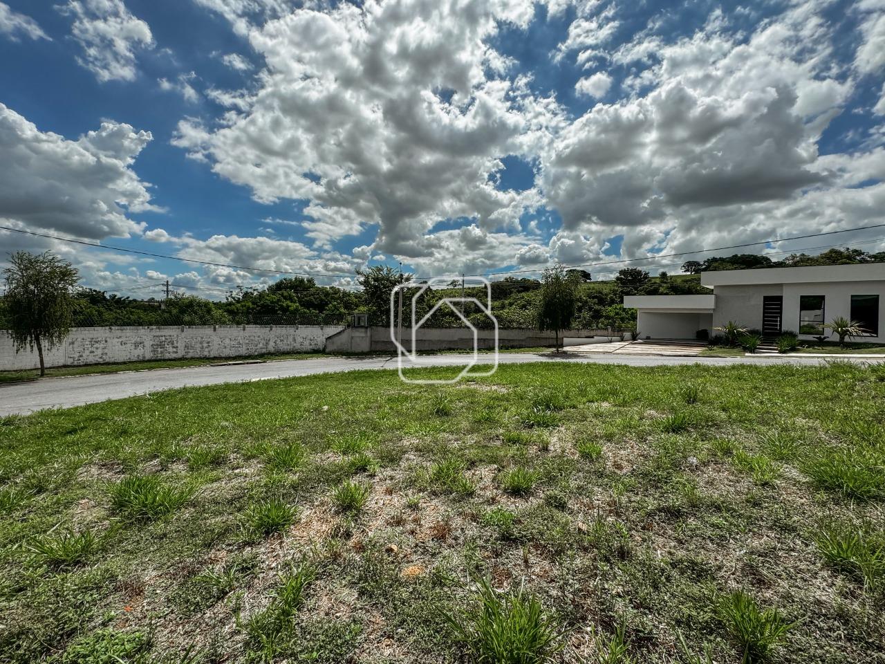 Terreno à venda em Itu - SP - Condomínio Gardenville: 