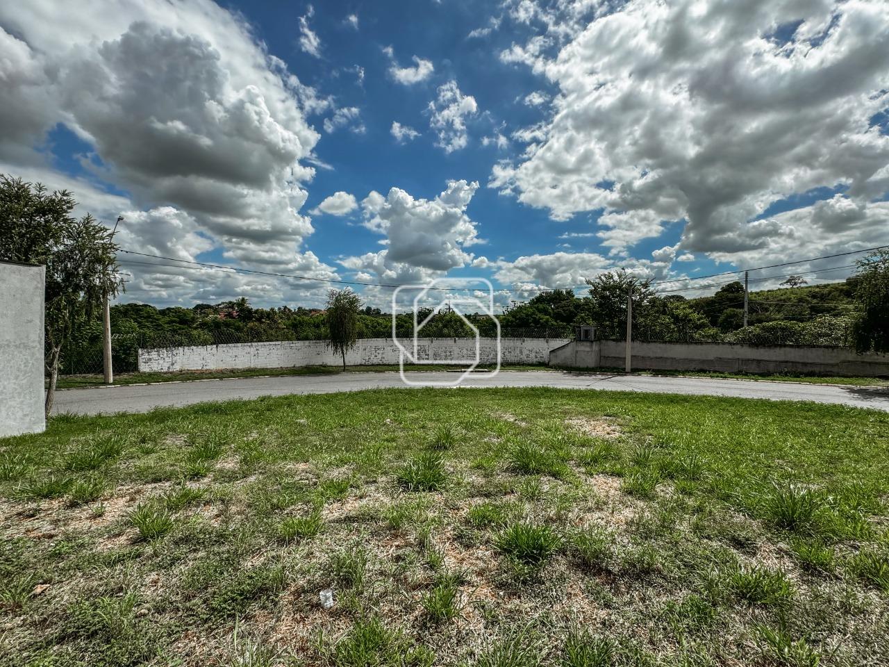 Terreno à venda em Itu - SP - Condomínio Gardenville: 