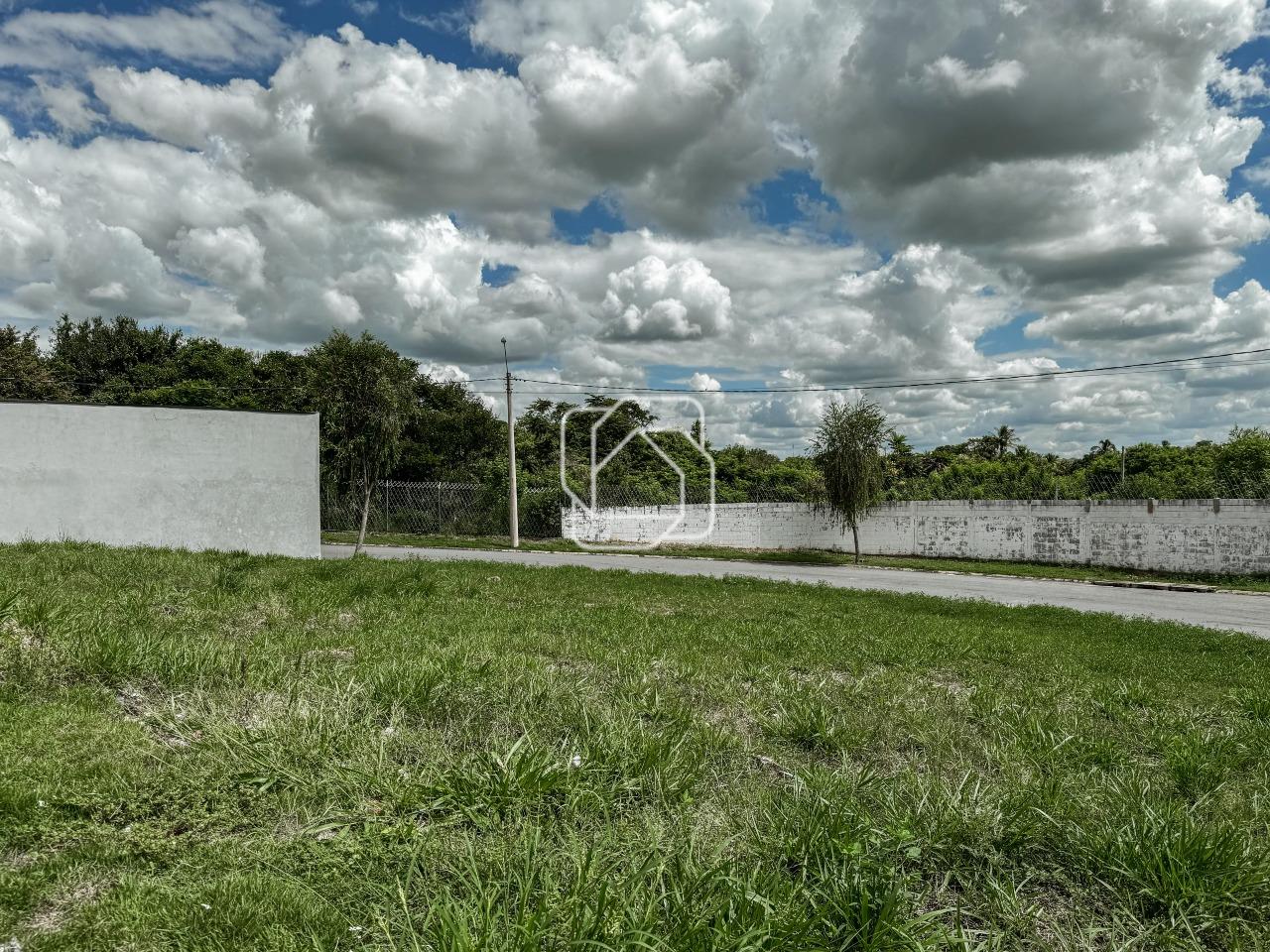 Terreno à venda em Itu - SP - Condomínio Gardenville: 