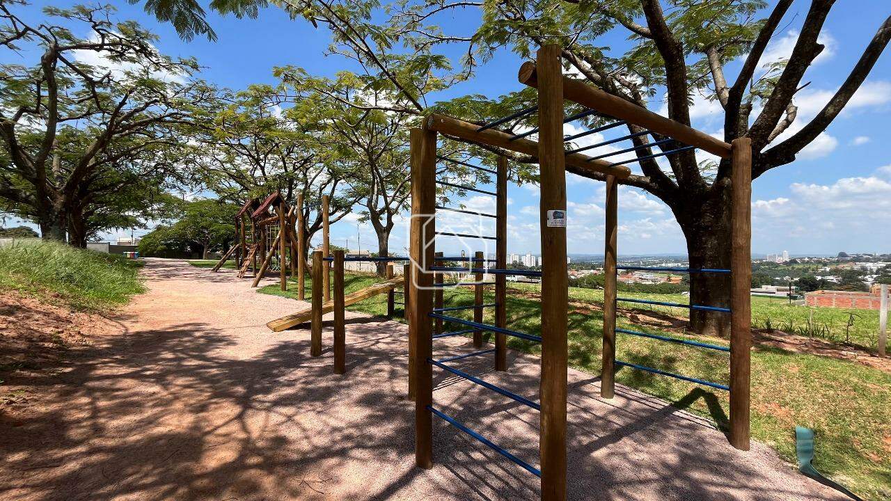 Terreno à venda em Indaiatuba - SP - Jardim Villa Sapezal: Condomínio