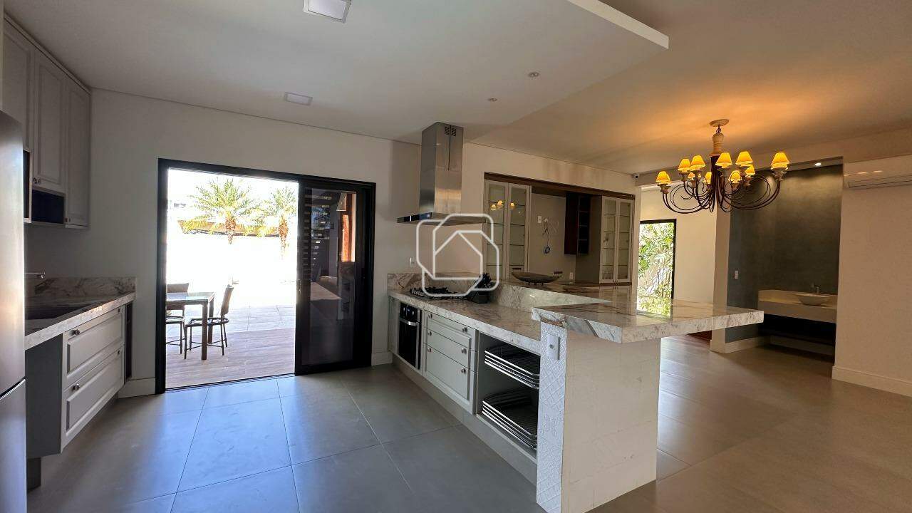 Casa de Condomínio à venda em Indaiatuba - SP - Jardim Maison Du Parc: Cozinha integrada