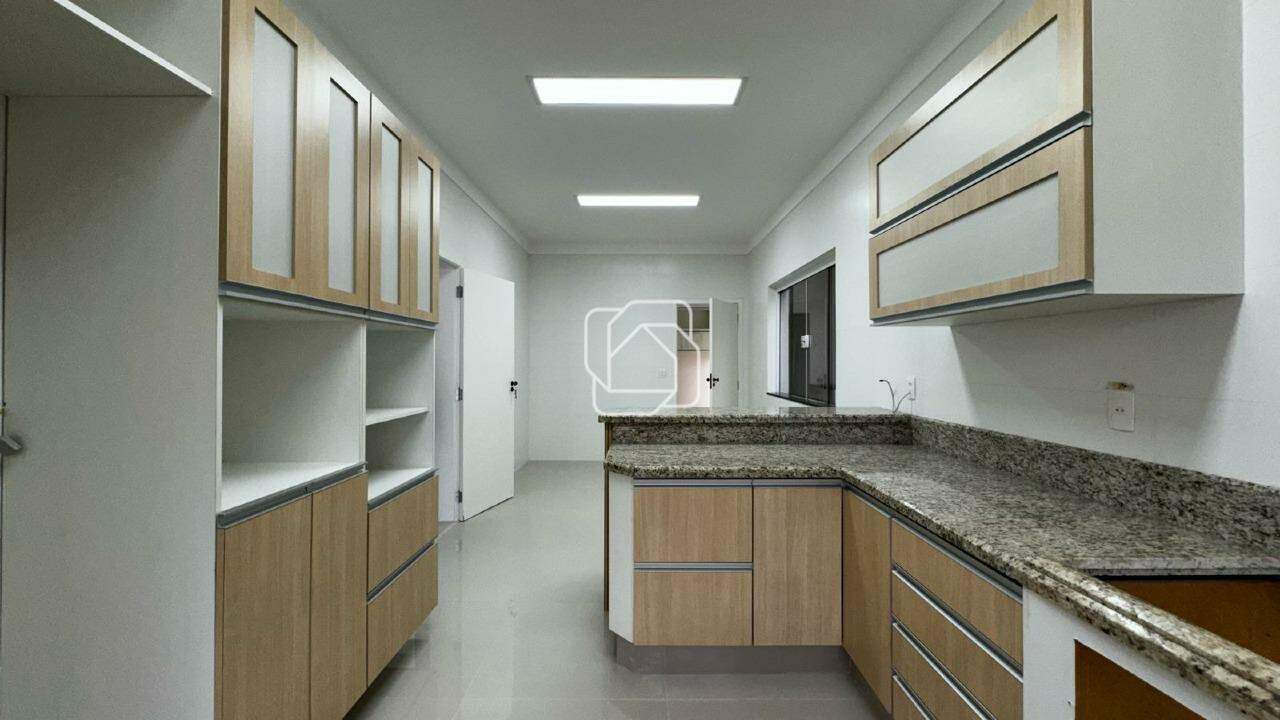 Casa de Condomínio para aluguel em Indaiatuba - SP - Vila Borghese: Cozinha