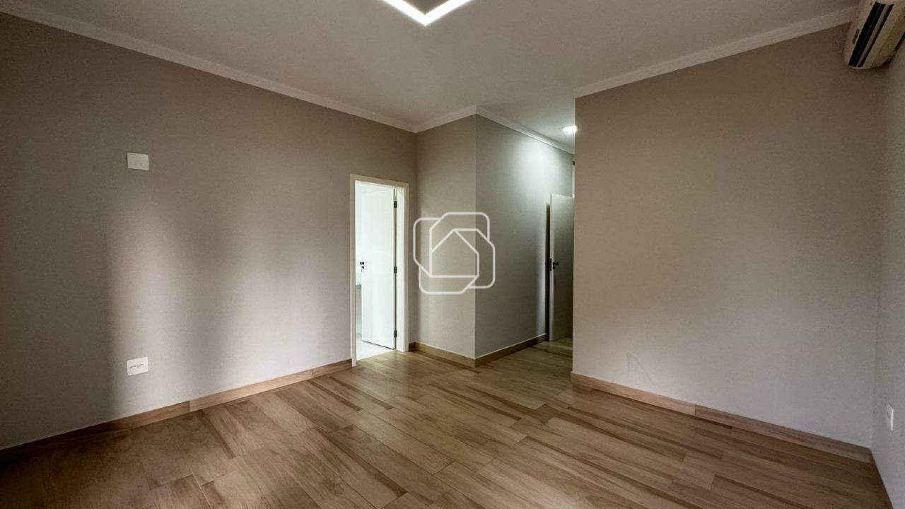 Casa de Condomínio para aluguel em Indaiatuba - SP - Vila Borghese: Dormitório