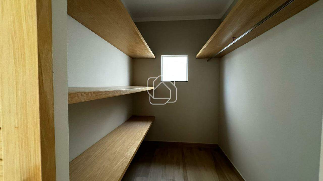 Casa de Condomínio para aluguel em Indaiatuba - SP - Vila Borghese: Closet