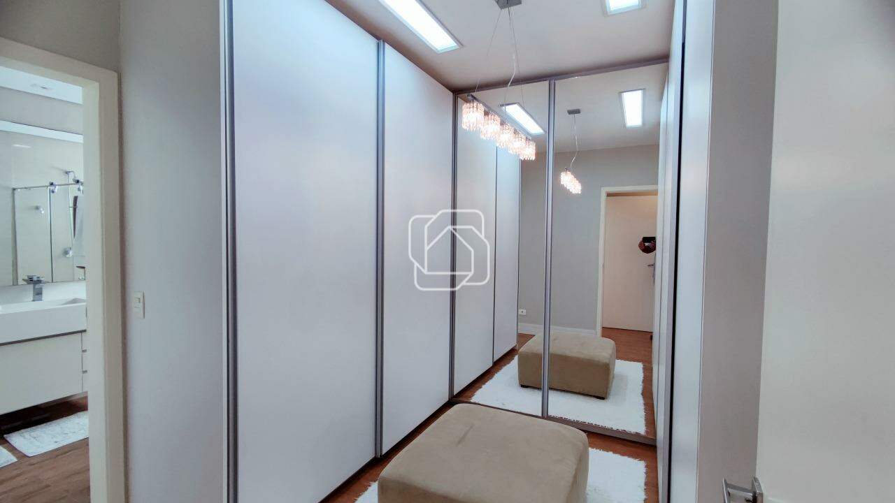 Casa de Condomínio à venda em Indaiatuba - SP - Jardim Vila Paradiso: Closet