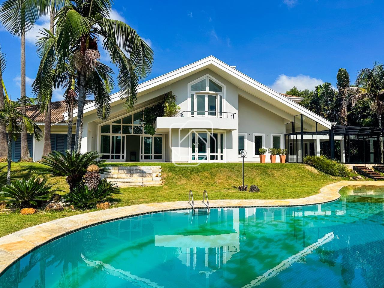 Casa de Condomínio à venda em Itu - SP - Condomínio Terras de São José: Fachada e piscina