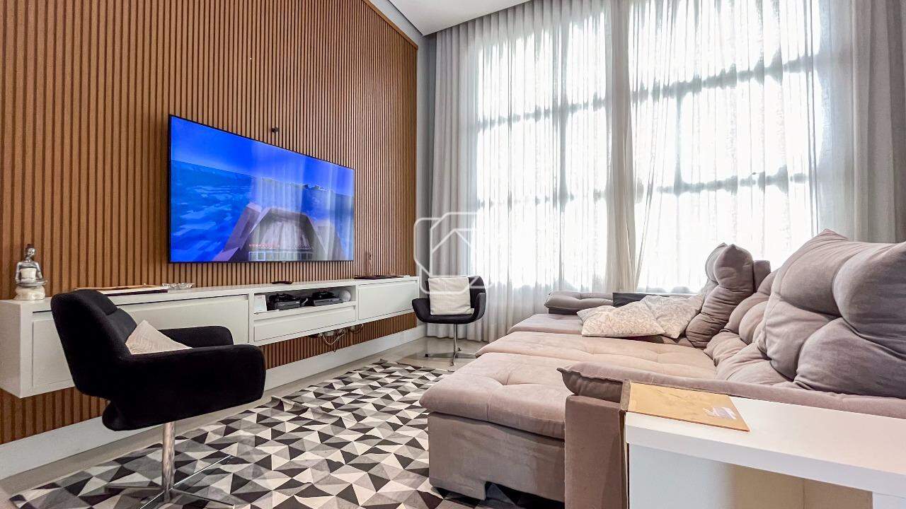 Casa de Condomínio à venda em Indaiatuba - SP - Jardim Residencial Dona Lucilla: Sala de estar