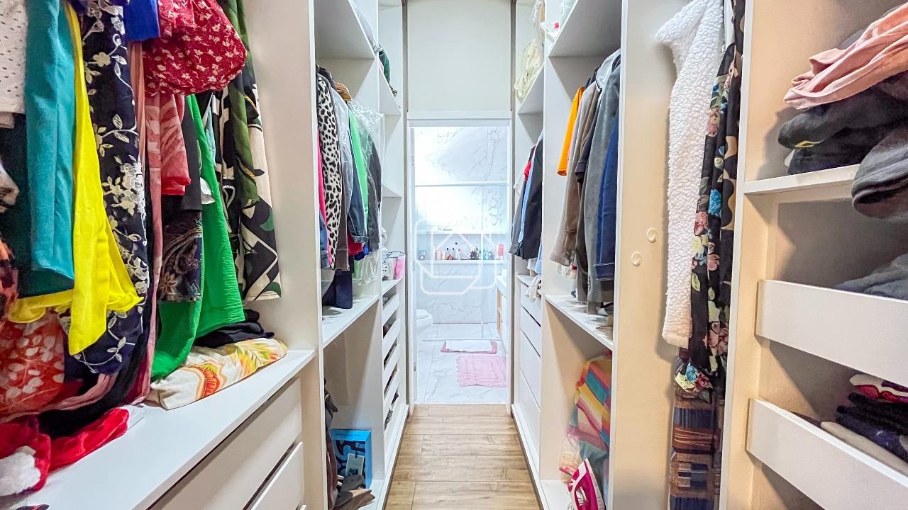 Casa de Condomínio à venda em Indaiatuba - SP - Jardim Residencial Dona Lucilla: Closet