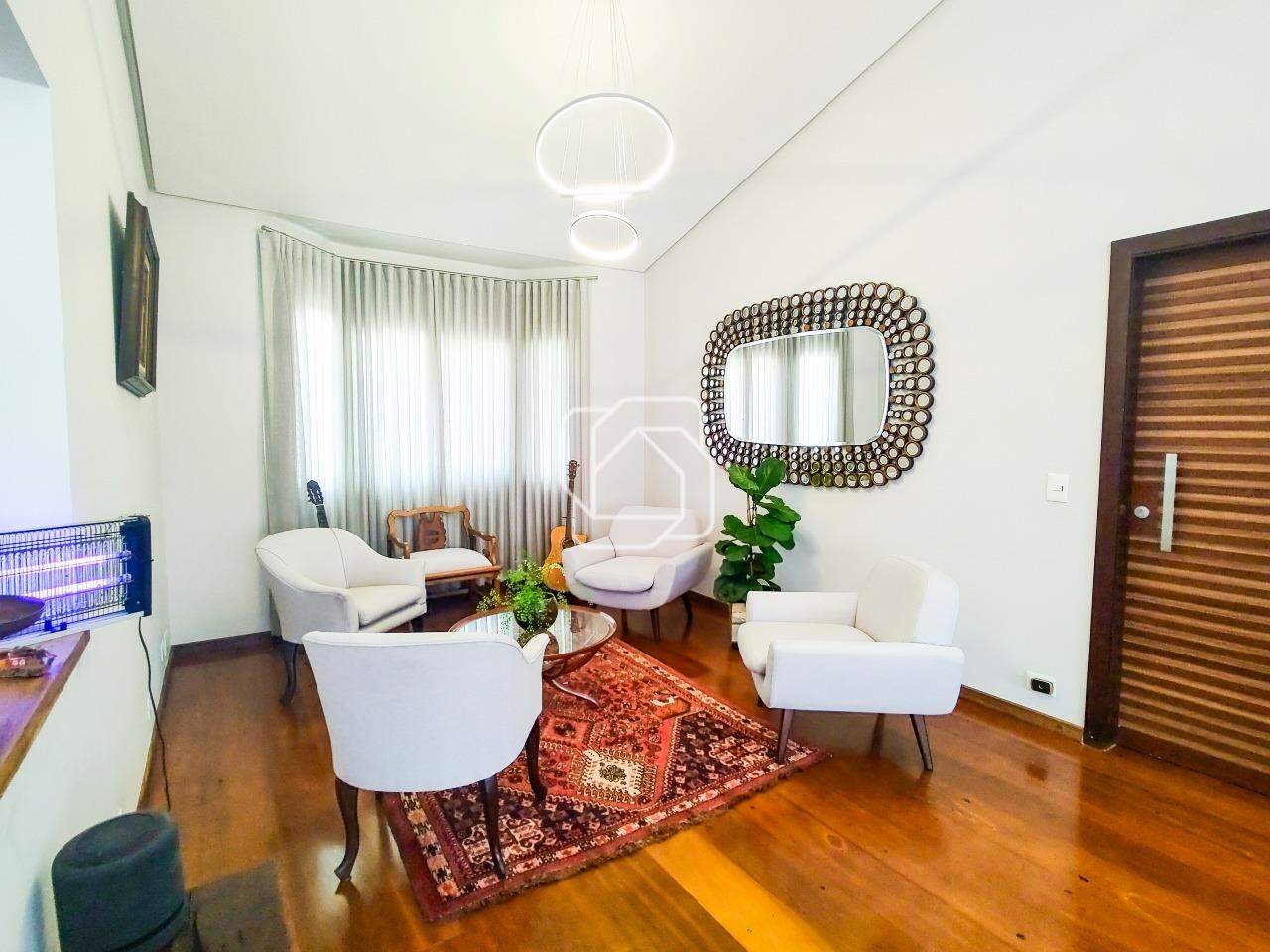 Casa de Condomínio à venda em Itu - SP - Condomínio City Castelo: Sala de estar