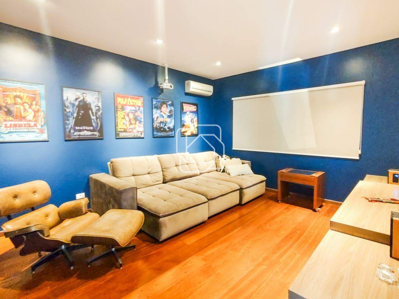 Casa de Condomínio à venda em Itu - SP - Condomínio City Castelo: Sala de cinema