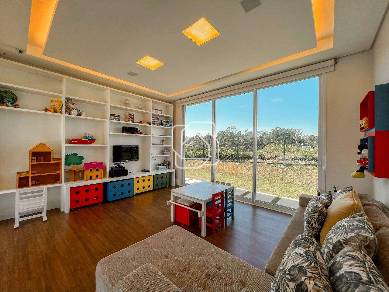 Casa de Condomínio para aluguel em Itu - SP - Condomínio Terras de São José II: Brinquedoteca