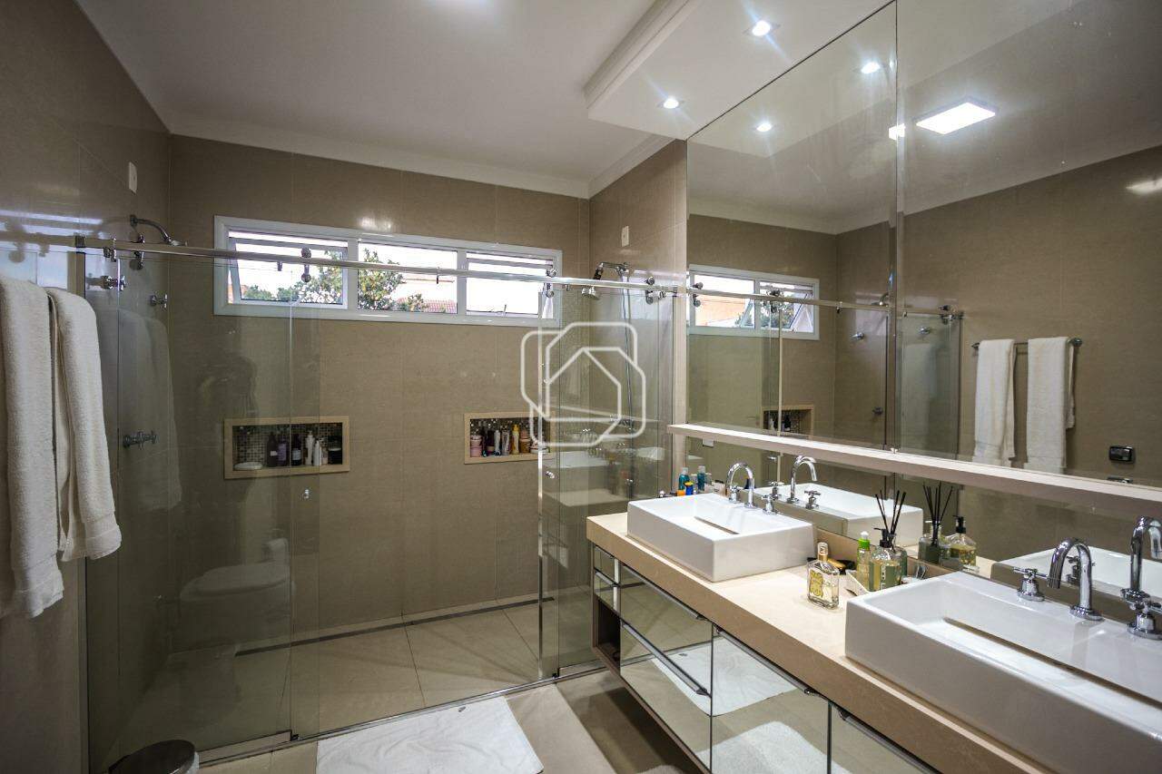 Casa de Condomínio à venda em Indaiatuba - SP - Jardim Residencial Santa Clara: Banheiro