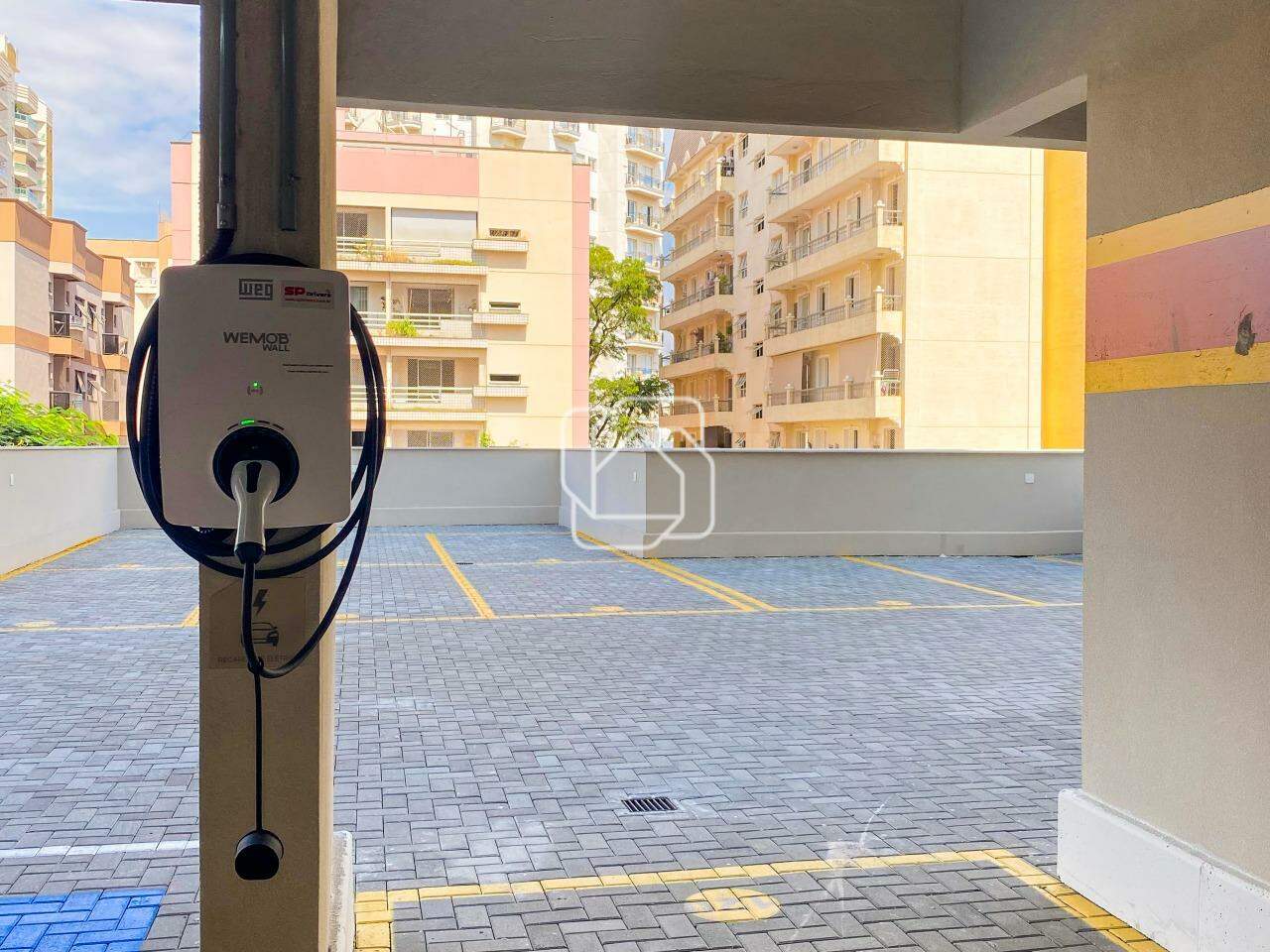 Apartamento para aluguel em Indaiatuba - SP - Residencial Authoria: Garagem